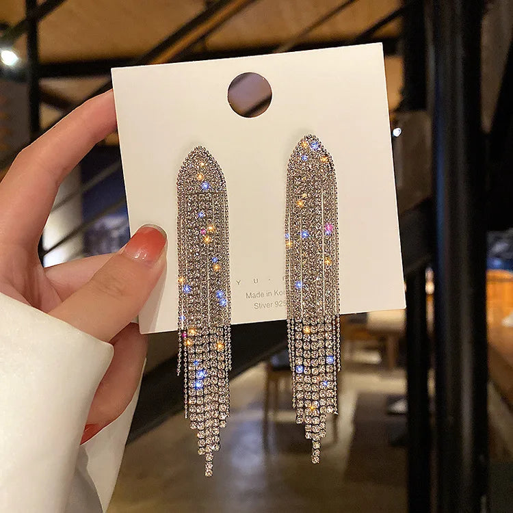 2023 New Fashion Trend Unique Design Elegant Delicate Zircon Tulip Flower Earrings High Jewelry Party Favors for Women